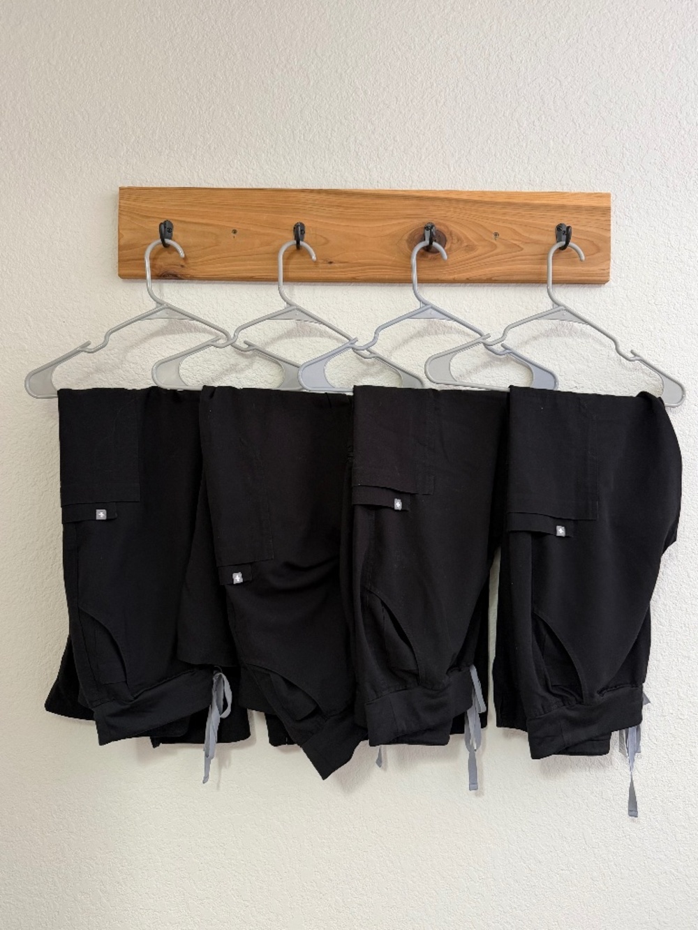 Figs High-Rise Yola Srcub Pants - Medium